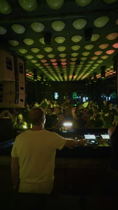 Nephesh, Trinity Showcase · B2B Raffael Camargo